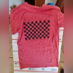 Quicksilver red shirt size small